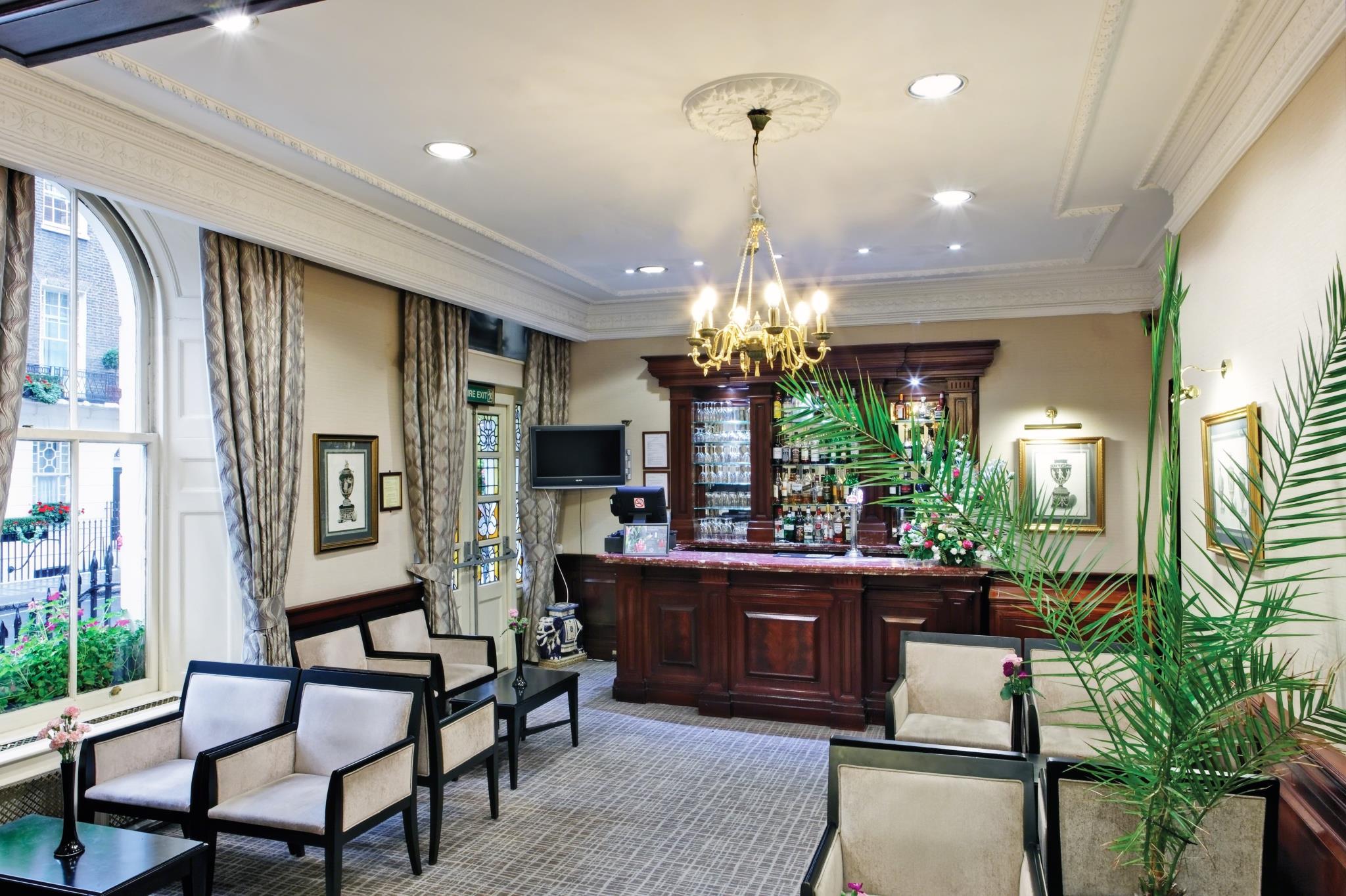Grange White Hall 4* Londra