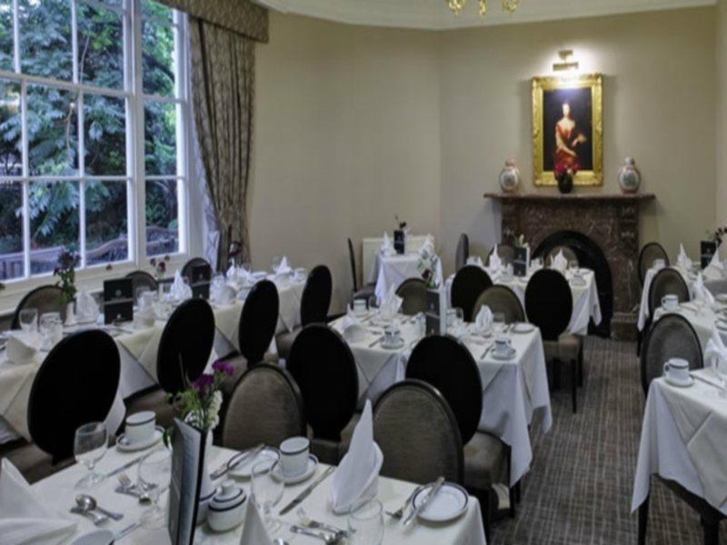 Grange White Hall 4* Londra